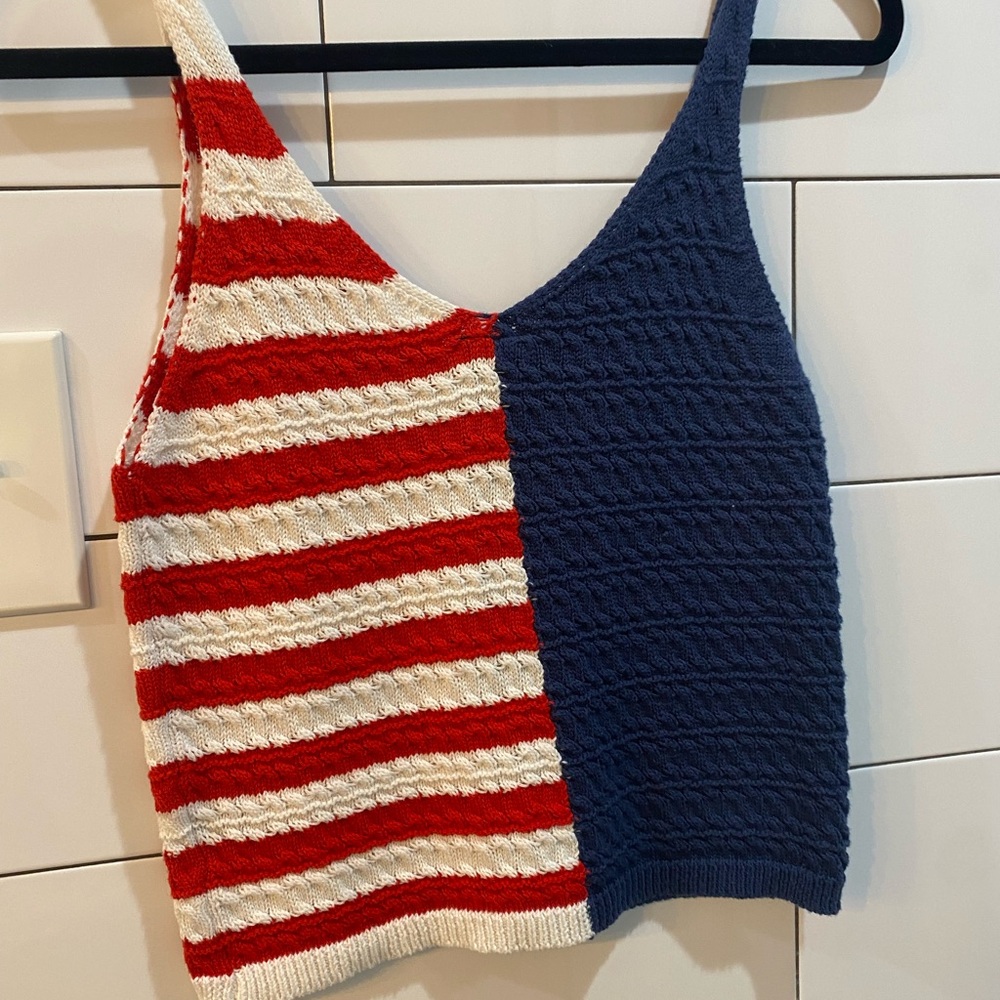 Moon & Madison Flag-Inspired Knit Top - Picture 2 of 3